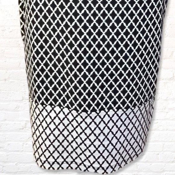 ESPRESSO Argyle Diamond Geometric Fitted Bodycon Dress Size Medium Stretch Knit - Picture 5 of 8